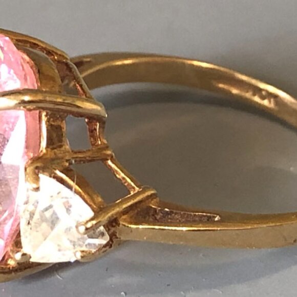 10K Gold Pink Ice & CZ Ring Size 7 - Picture 2 of 4